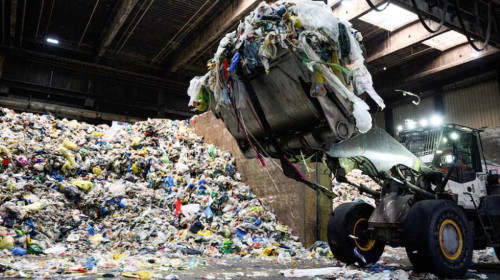 জেনেভায় প্লাস্টিক দূষণবিরোধী বৈশ্বিক চুক্তি অনিশ্চয়তায়