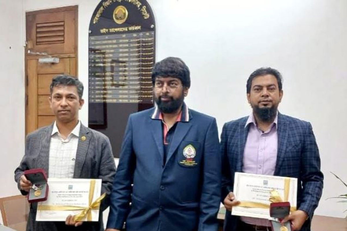 ইয়ং সাইন্টিস্ট অ্যাওয়ার্ড পেলেন শাবিপ্রবির দুই গবেষক