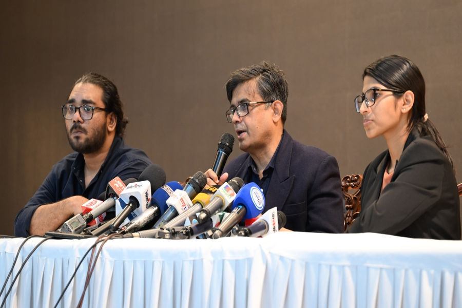 রাজনৈতিক দলগুলোর সঙ্গে প্রথম বৈঠকে বসছে জাতীয় ঐকমত্য কমিশন