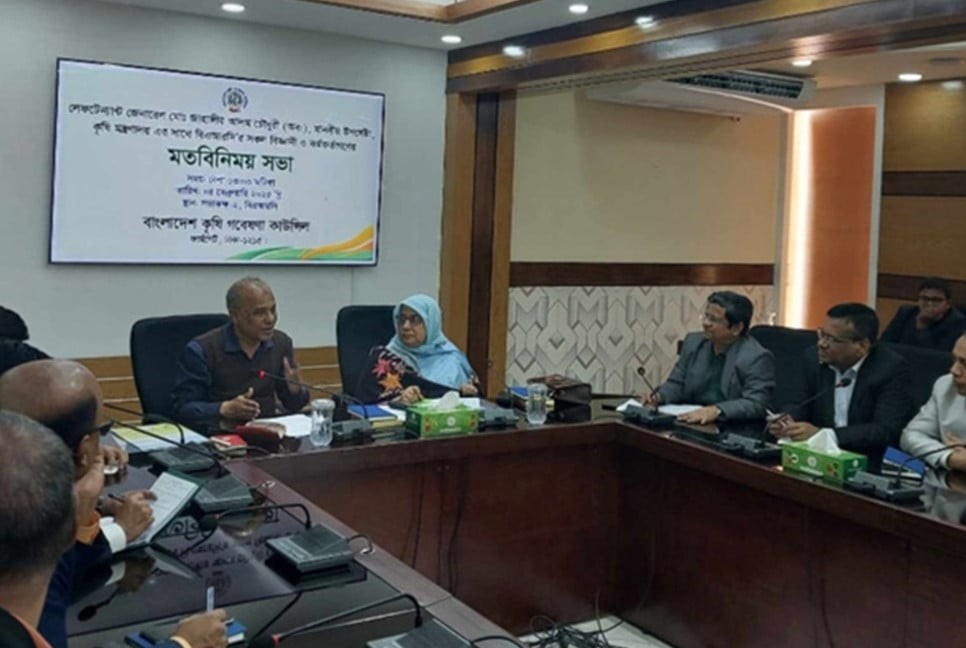 কৃষিখাতে গবেষণা ও সক্ষমতা বাড়ানোর আহ্বান কৃষি উপদেষ্টার