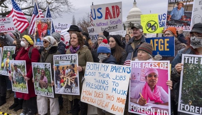 কাজে ফিরছেন ইউএসএআইডির ২,৭০০ কর্মী