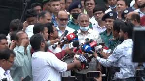 মালয়েশিয়া থেকে ফেরত পাঠানোদের কেউ জঙ্গি নয়" স্বরাষ্ট্র উপদেষ্টা