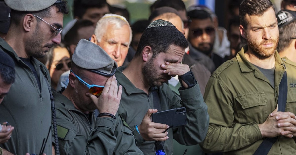 ‘আর কত মৃত্যু হলে থামবেন?’: গাজার যুদ্ধ নিয়ে ইসরায়েলি সেনাদের হৃদয়বিদারক স্বীকারোক্তি