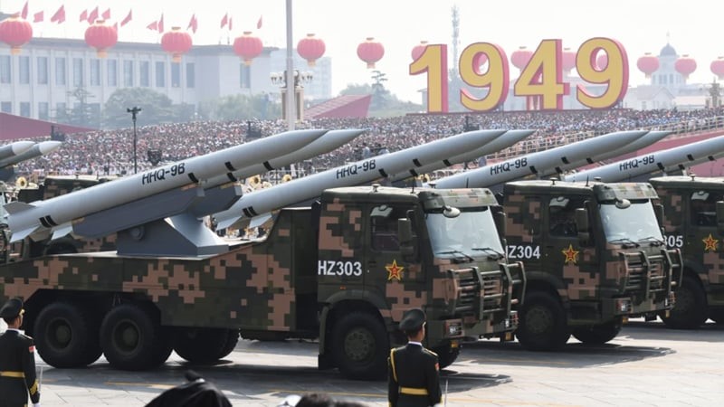 চীনা ক্ষেপণাস্ত্র হাতে পেয়ে প্রতিরক্ষা জোরদারে তেহরান, যুক্তরাষ্ট্রের সঙ্গে আলোচনায় আগ্রহ