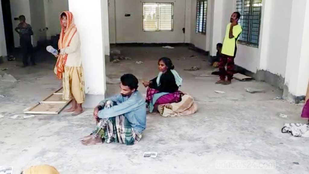 সাবেক এমপির ভবন দখল করে ‘মানসিক ভারসাম্যহীনদের আশ্রম’