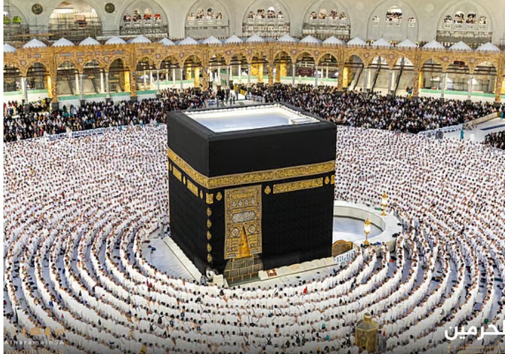 বাংলাদেশিদের জন্য ওমরাহ্‌ ভিসা সীমিত করল সৌদি আরব