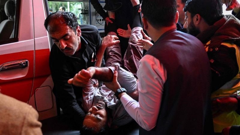 পাকিস্তানের ইসলামাবাদে মসজিদে বিস্ফোরণ, নিহত ৩১, আহত ১৬৯