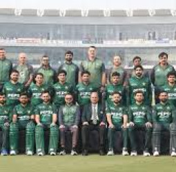 বিশ্বকাপে খেলবে পাকিস্তান, ভারতের বিপক্ষে ম্যাচ বয়কটের ঘোষণা