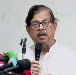 শেষ মুহূর্তে ঢাকা-১৮ থেকে সরে দাঁড়ালেন নাগরিক ঐক্যের মান্না