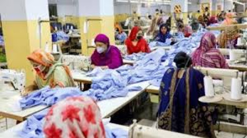প্রতিযোগিতার চাপে ইউরোপে বাজার হারানোর শঙ্কায় বাংলাদেশের পোশাক খাত