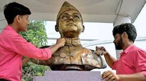 স্বাধীনতা উপহার নয়, অর্জন করতে হয়;নেতাজির জন্মবার্ষিকীতে অভিষেকের নতুন শপথ