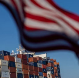 যুক্তরাষ্ট্রের বাণিজ্য ঘাটতি ৩৪ বছরের মধ্যে সর্বোচ্চ