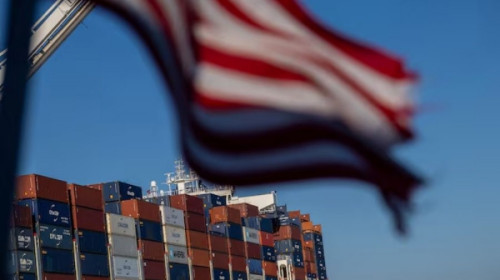 যুক্তরাষ্ট্রের বাণিজ্য ঘাটতি ৩৪ বছরের মধ্যে সর্বোচ্চ