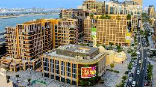 দুবাইতে নির্মিত হবে বিশ্বের প্রথম স্বর্ণের রাস্তা