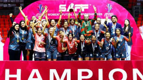 দেশে ফিরেছেন সাফ নারী ফুটসাল চ্যাম্পিয়নরা