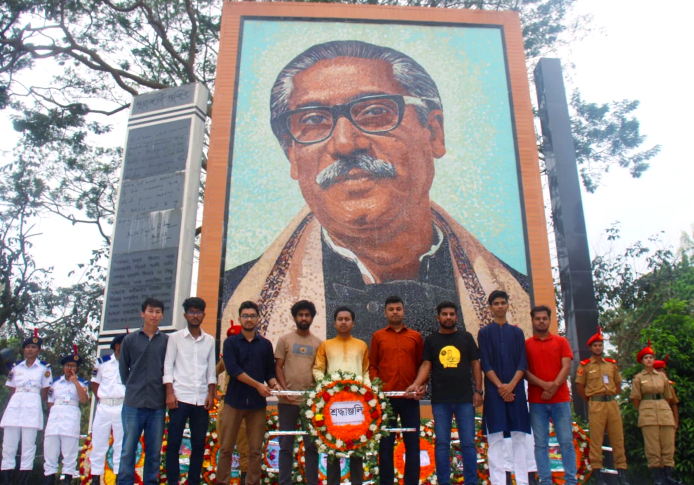 বঙ্গবন্ধুর প্রতিকৃতিতে ইবি রিপোর্টার্স ইউনিটি’র শ্রদ্ধা নিবেদন