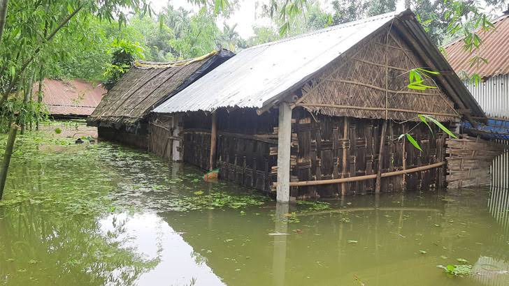 বিপৎসীমার উপরে তিস্তার পানি, নিম্নাঞ্চল প্লাবিত